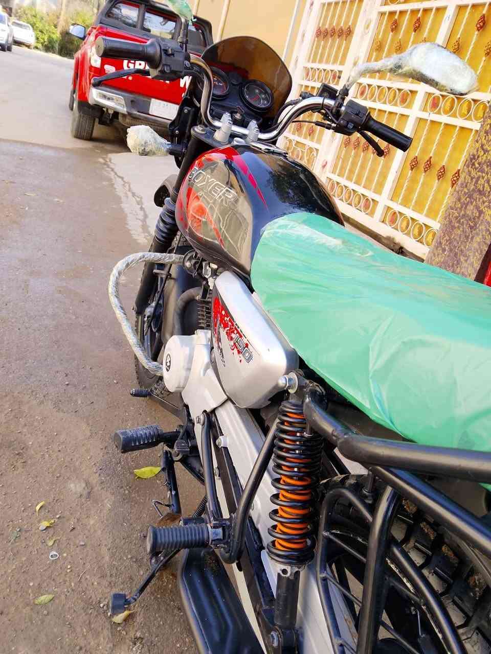 سلام عليكم دراجه بوكسر جبلي  موديل ٢١  نضافه ٢٣ مرقم سنويه لوحه ديالئ دراجه مكفوله كفاله عامه مابي اي نقص جديده بمعنئ الكلمه تريد تحويل بنفس اليوم احولك الشراي يتصل *********** مكاني ديالئ بعقوبه
