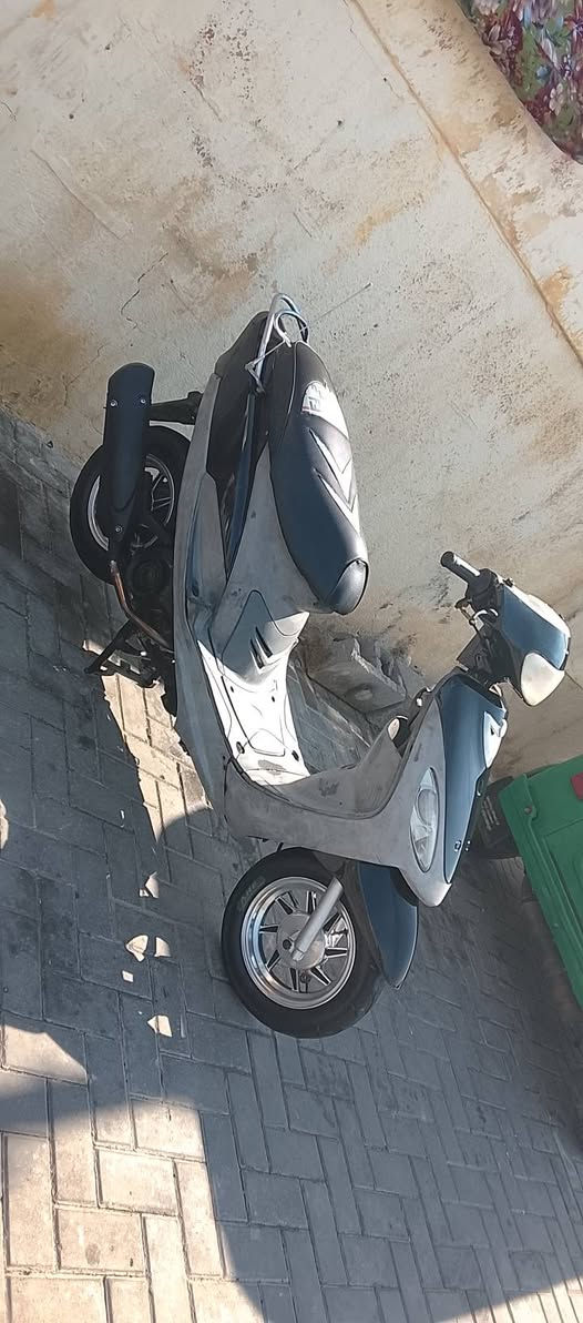 سلام عليكم ماكس قجمه مكينه بلاد مفتوح ربل ولف فقط كهرباء كله شغاله بيه لايت زنون ويل نجمه مال قجمه شلعه ومعدل حلو يرادلهه ترتيب شوي بصره قبله قرب البريد سعره 600وذه اكو مراوس بعدله عادي  ***********
