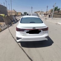 سياره سيراتو للبيع موديل19مكلف بنشر الشراي يتصل 07813473019