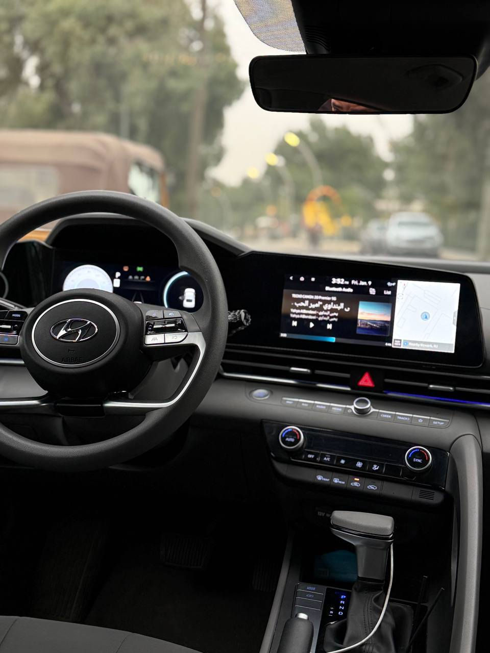 هيونداي النترا
موديل🔖 2024
الضرر 🔖 قطعة واحدة فقط الجاملغ الامامي الأيسر شرط بدون دواخل 
عداد المسافة🔖 3000 بعدها زيرو بحالة الوكالة
محرك 2000 دوش
المواصفات:-
شاشة ديجيتال متصلة 
كاميرا أمامية +كاميرا خلفية دوارة
بصمة تشغيل+بصمة ابواب + بصمة صندوق
تشغيل عن بعد 
رادار 360 درجة 
وبعد بيها هواي مواصفات
رقم اربيل بأسم شركة تريد تحويل تريد وكالة 
السيارة كلش جديدة 
السعر 🔖 168 ورقة قابل للتفاوض 
العنوان🔖 بعقوبة 
للاستفسار:-
***********
***********
