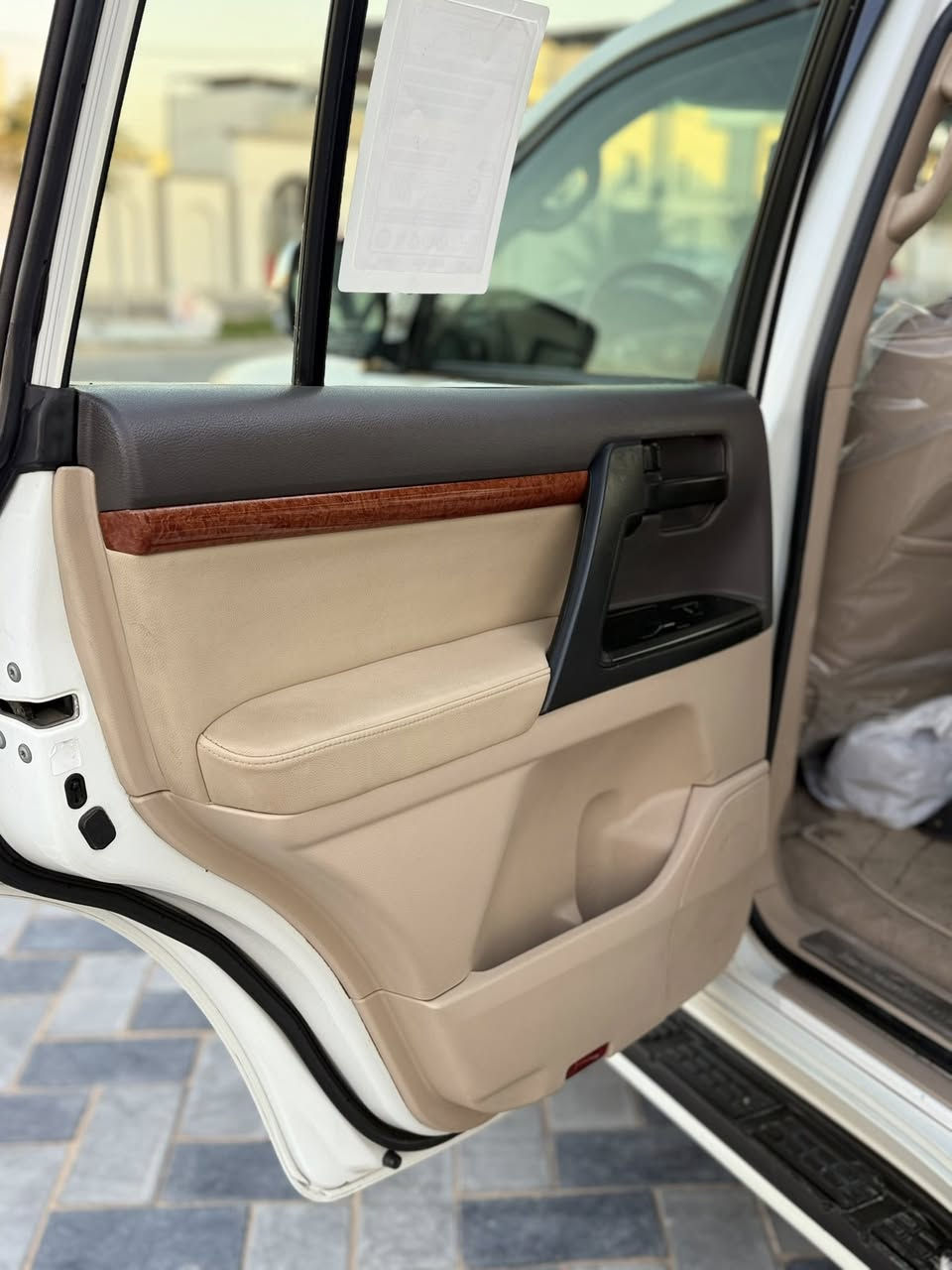 لاندكروز مديل 2013 كفاله عامة ماشيه 170 اصل محرك مامفتوح السنويه باسمي تخم تاير ياباني سياره جديده كلش العنوان نجف السعر 370 بيها مجال قليل 
الاتصال ‭ 0781 732 7009
