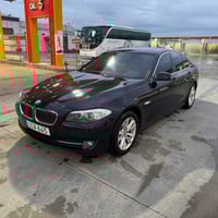 بي ام دبليو 523 • ٢٠١١ • لايت زينون