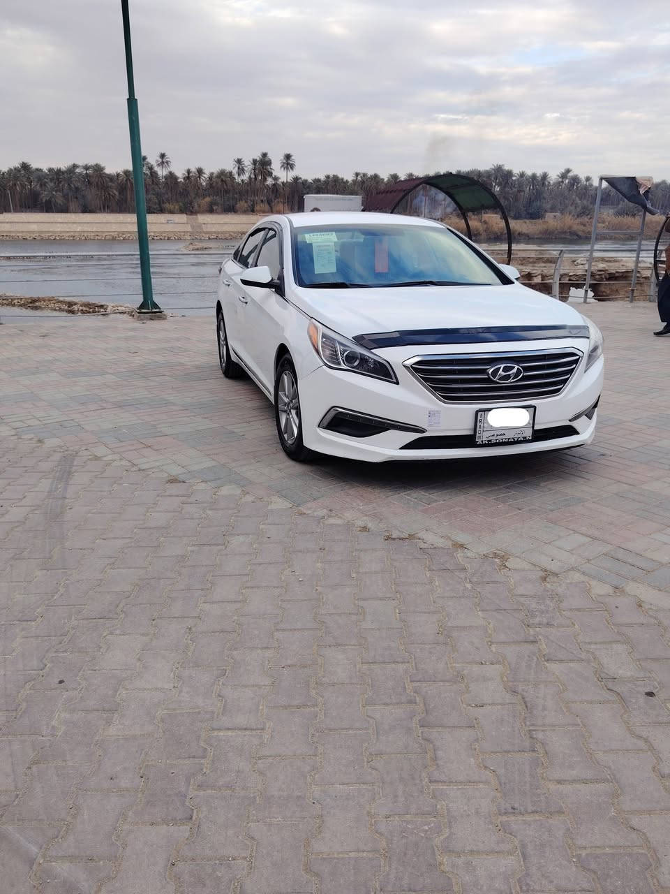 سلام عليكم البيع او مراوس حسب القناعه
 سوناتا امريكي
 موديل 2017
 ضرها فقط البنيد الباقي كفاله عامه
 محرك كير تبريد كفاله
 ماشيه 170
 سونار موجود بل منشور
 لون أبيض
سياره ع واضع شركه 
 مكان سياره الانبار قضاء هيت 
 رقم انبار شرط تحويل ثاني يوم
السعر 125 وبيها مجال بسيط الاتصال
 ***********
 ***********
