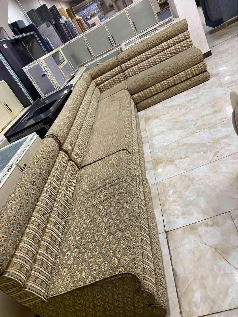 جلسه طبي 8 مقعد 6متر كربلاء الحر *********** كربلاء, العراق
