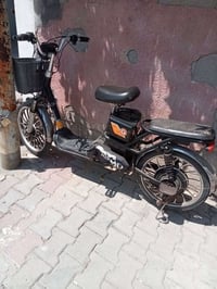 دراجه شحن • شغال • بطاريات نص عمر