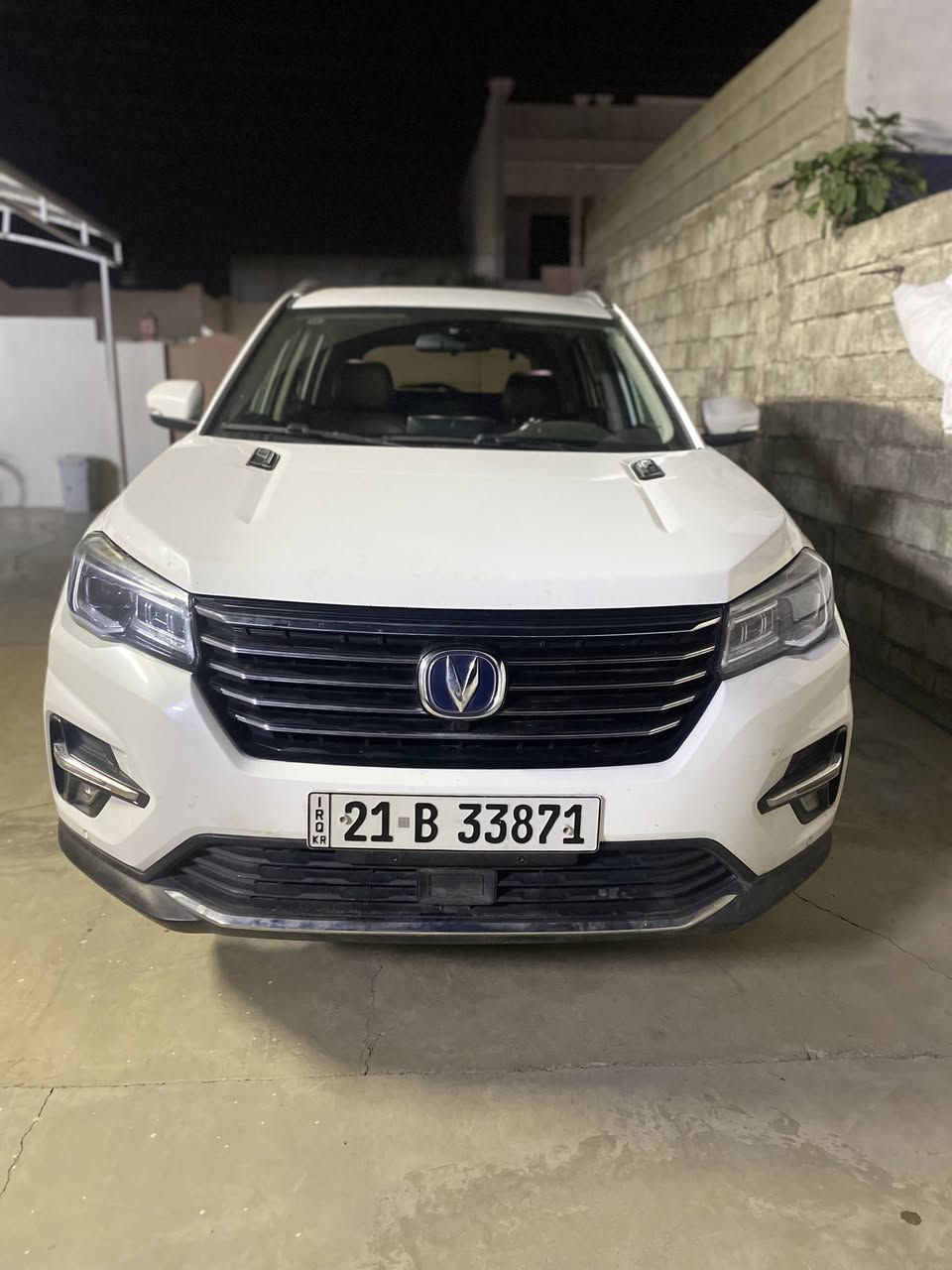 للبيع
السيارة: شانجان  CS75

الموديل: 2019

اللون: أبيض

رقم سلمانية  الإنكليزي بسمي شرط تحويل وكالة

السعر118 ورقة 

الاستفسار على الرقم 

***********

المواصفات الداخلية:

بصمة تشغيل 

تبريد 2 قطعة  تبريدها ثلج ❄️

شاشة أندرويد كبيرة لمس

شاشة تفاعلية 

بلوتوث

مثبت سرعة

تحكم ستيرن 

اتو هولد 

سايد بريك دكمة 

ثلاجة مشروبات 

مرايا كهربائية

جام كهرباء 

عدد 8 قطعة إيرباك (وسائد هوائية)

5 مكبرات صوت

نظام إنذار

نظام ملاحه (GPS)

المواصفات الخارجية:

أضواء LED

أضواء زينون

حساسات ضغط الإطارات

حساسات اصطفاف

كاميرا خلفية

كاميرا جانبية 

جناح خلفي

ويل كب عدد 4 

اشاير بالمري 

مري شفط 

اريل قرش (نفكيشن) 

المواصفات الميكانيكية:

محرك 1,800 CC  تيربو

4 سلندر

كير أوتوماتيك 

ماشية 99الف قابل للزيادة 

سنوية صالحة لغاية 2030
