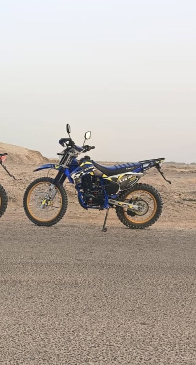 سلام عليكم قفاز كاويار لبيع موديل ٢٥)السعر خاص او عل رقم ***********
