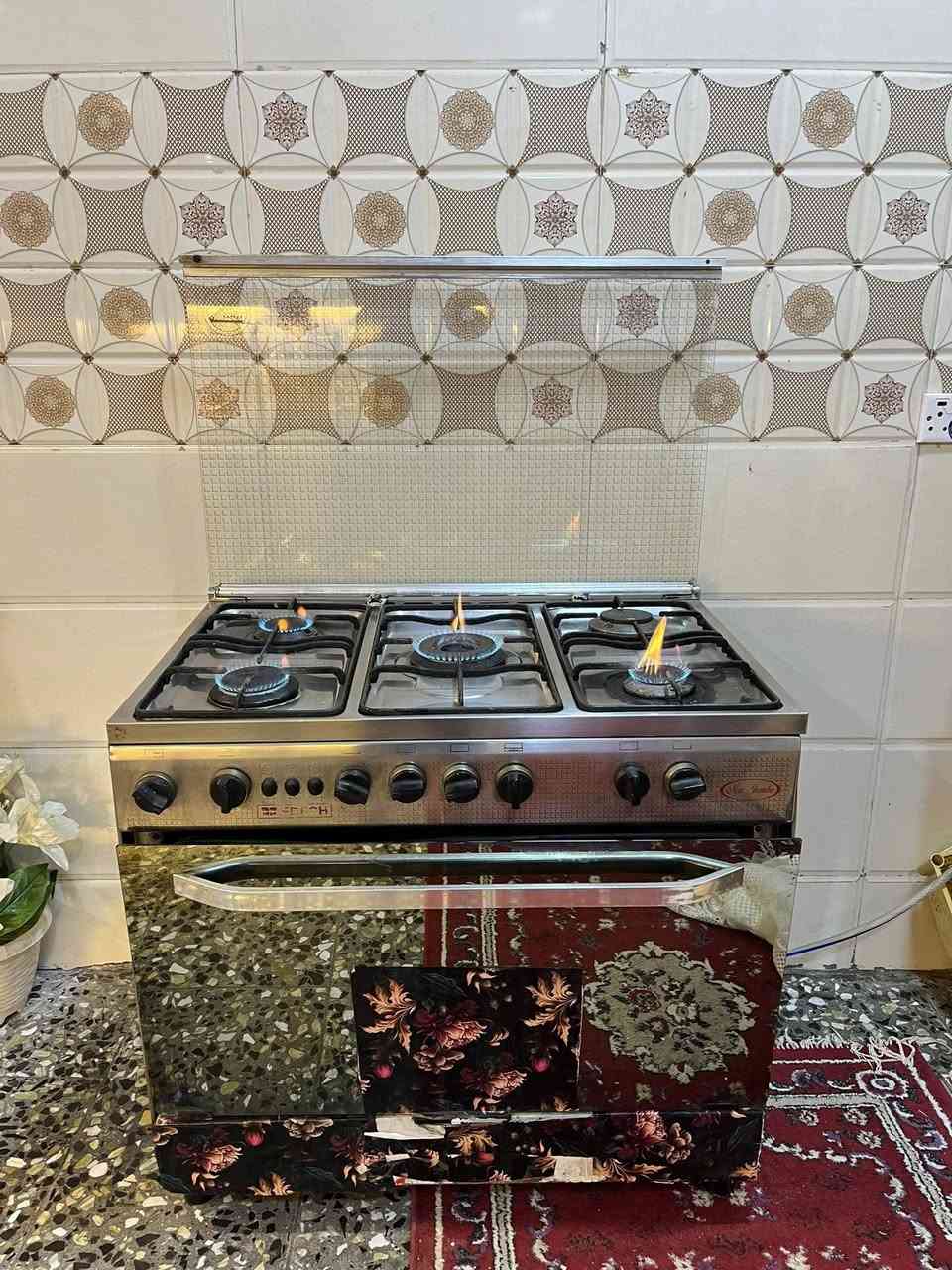 السلام عليكم طباخ مصري ٥ عيون نظيف للبيع


**إذا كنت صاحب هذا الإعلان وتريد حذفه لأي سبب، رجاءا أرسل رسالة إلى الدعم الفني**