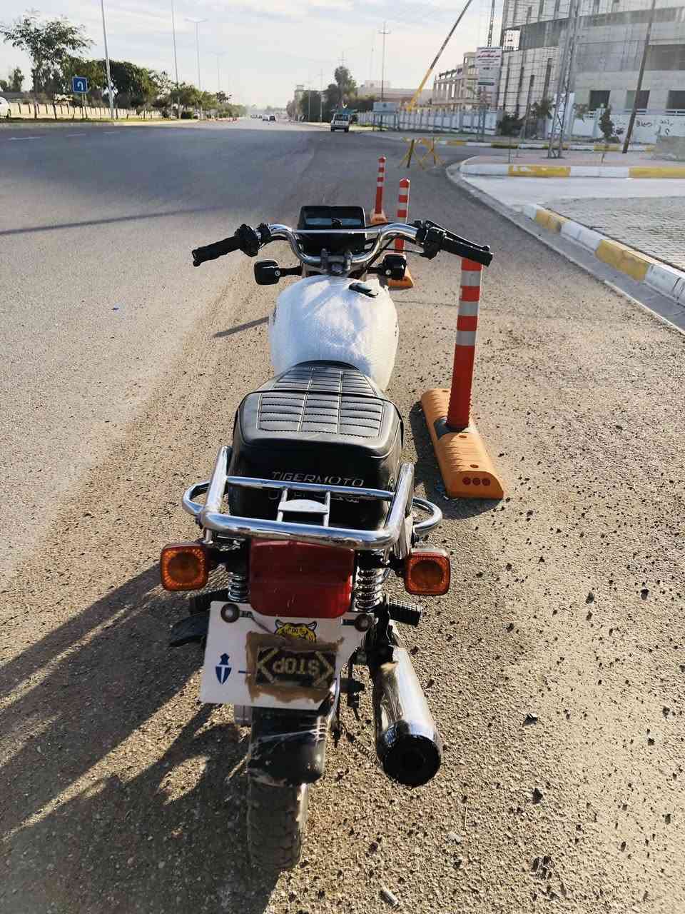 تايكر مديل 20 كهربائيات كله شغاله سعر 390 وبي مجال مكان كركوك حي العسكري ***********
