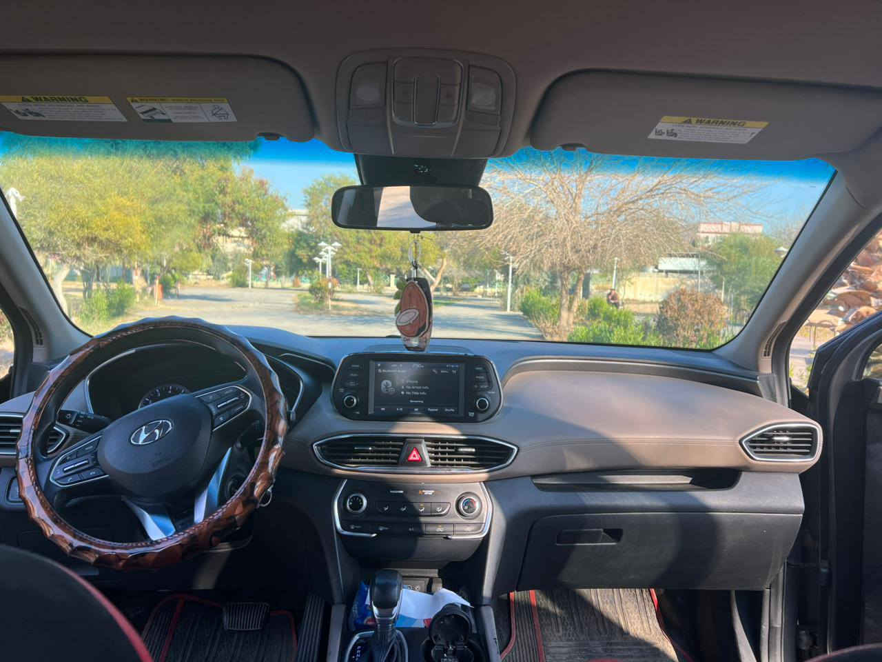 السلام عليكم
للبيع 💜
هونداي سنتافي 2019 امريكي 
الضرر مرفق بالصور
رقم نينوى 
اربع سلندر . محرك 2.4
رقم دولي اجنبي 
خمسه راكب 
قطعتين تبريد
ضرر جاملغ خلفي يسار + جاملغ امامي يمين 4 اصابع 
ماشيه 99 ml
السعر 173 وبيها مجال بسيط 
للاستفسار ***********
