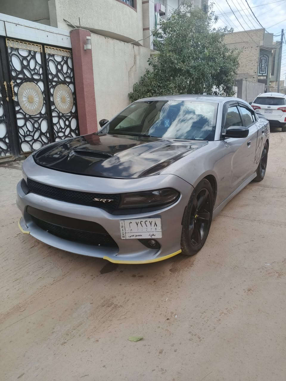 السلام عليكم جارجر 16 RT شاشه جبيره تشغيل عن بعد تحكم مكينه وكير واكسل خير من الله السياره عليه أدامه قبل شهرين حادثه بابين عكس السائق بدون تبديل السياره عايزه بس تبريد استخدام شخصي رقم بغداد مشروع وطني مداور ثاني يوم السعر 158 وبيه مجال للاستفسار***********
