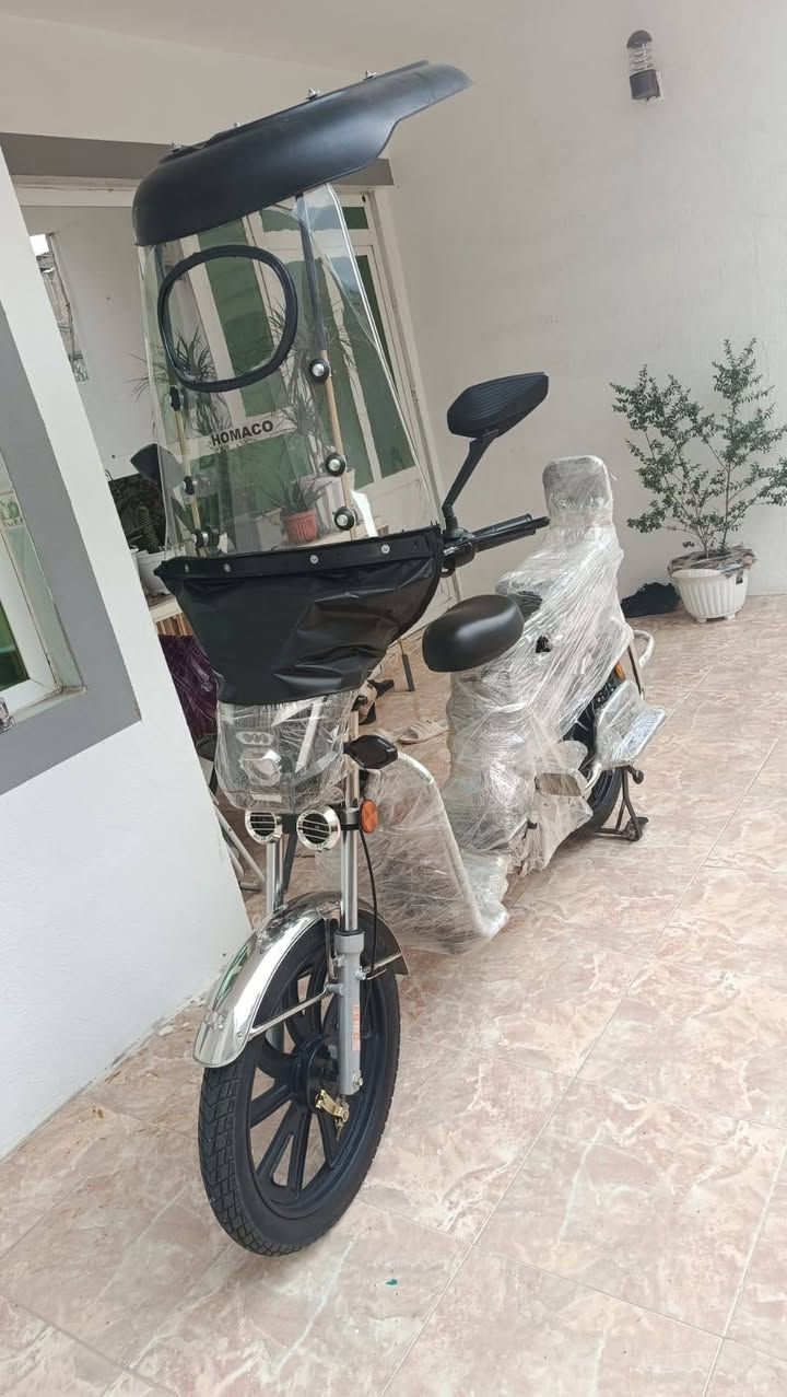 موطور للبيع شحن بطاريات 5 + 60 فولت سعر قفله 500 الف 
رقم تواصل *********** وهم بي وتساب الموقع اربيل لوان ستي أربيل, العراق
