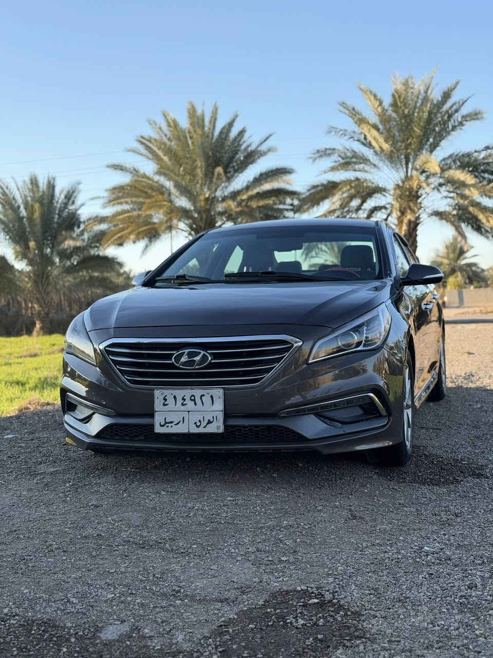 السلام عليكم 
اخواني سوناتا وارد 2015
فوول مواصفات عدا الفتحه 
بصمه كشن جلد كشن كهرباء كشن حراري رادار 
3وضعيات قياده 
اشتير بالمري كامره وشاشه لمس بلادي 
حساس خلفي تحكم مقود جهتين وبعد بيهه مواصفات 
حادث قبق جنطه وشويه بالجاملغ الخلفي وهنا بالعراق جاملغ وبنيد بدون دواخل بدون ارباك  مكينه كير حداديه كله بشرط مكينه لاتنقيص ولا تبخير ولا دوانز تحويل شوكت ميعجبك 
السعر 100$وبيهه مجال قليل 
اخوان كلشي ذاكرلك بالمنشور مكاني حله قرب سيطره الاثار ***********وحياكم الله
