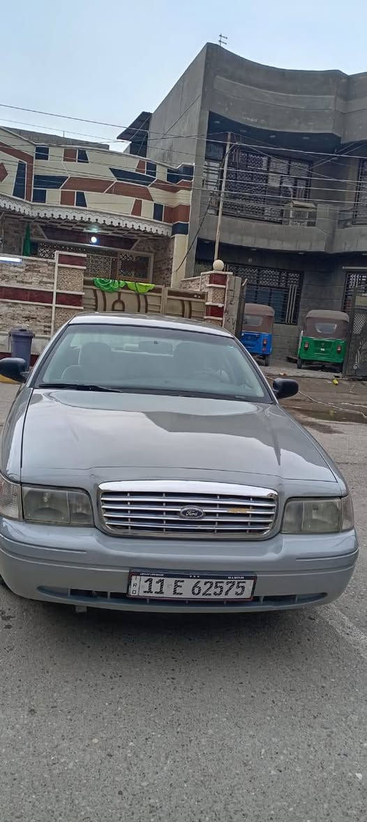 السلام عليكم السادة المشرفين والاعضاء المحترمين
العجله المبينه بالصور  حالتها جيدا جدا  
مرقمة  العنوان بغداد المشتل منطقة المعلمين قرب جامع النقيب يمكن التواصل من خلال الرقم *********** 
السعر ٤٥ ورقة
