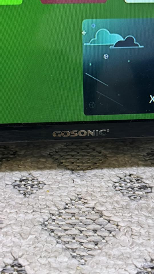 تلفزيون GOSONIC 32 انش للبيع
تلفزيون نضيف شوفه عينك بدون نت استخدمه للعب حجمه 32 الوانه حلوه مابيه ضربات الحواف مالته صغيره مناسب للي يريد يربط عليه اكس بوكس او بلي جدا الوانه حلوه وسعره مناسب 50 الف بس رقم الواتس *********** مكاني بغداد
