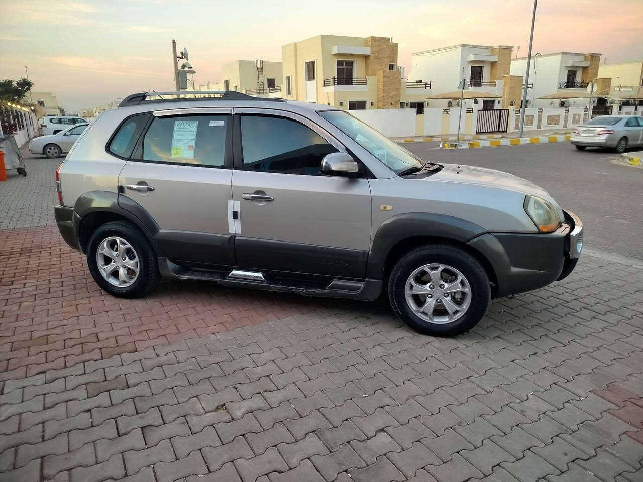 السلام عليكم…
للبيع بسعر مناسب جدا 114$ اعتذر عن الاقساط والوعده
هونداي توكسان خليجي 2009
لون سلفر رقم صلاح الدين سنوية جديدة وهزة البارحة سويتها شرط التحويل…
سيارة مكفولة كفالة عامة ....
مكان بارد واحد صغير..
سيارة جاهزة بدون اي نقص…
محرك بدون عيب 4 /2000 دوش 
شرط محرك وكير وصدر وكهربائيات وتبريد وتدفئة وتخم تاير سيارة جاهزة من كلشي….
مواصفات نص فول معروفه مواصفاتها مايحتاج اذكرها…
العنوان/ صلاح الدين/ تكريت…
السعر 114$ اعتذر عن الاقساط والوعده…
للاستفسار
***********
