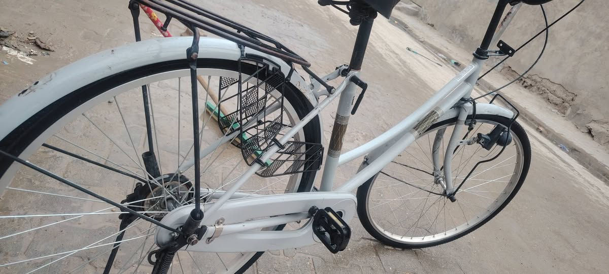 باسكل للبيع مديل 24 نضافه فوول
مكان نجف
***********
