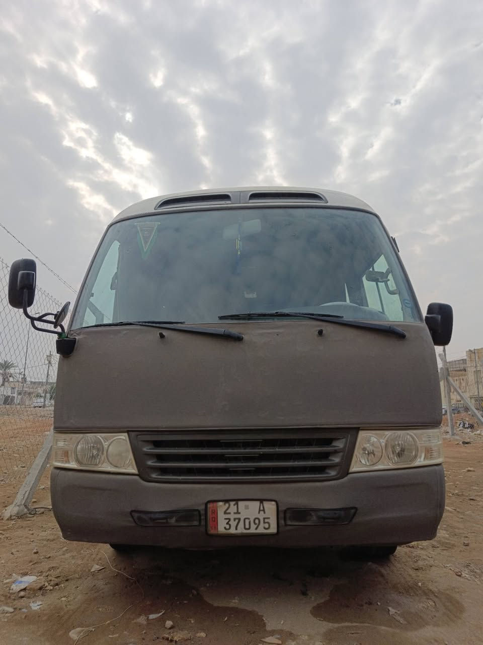 سلام عليكم 👋
🧿🧿
(كوستر البيع موديل 2014)
جاهزه من كلشي كير مكينه وتبريد مكفولات 
كشنات ستاركس رقم سليمانيه الجديد
سنويه 2030مكاني الدوانيه مركز 
السفسار النتصال (***********)(***********)
