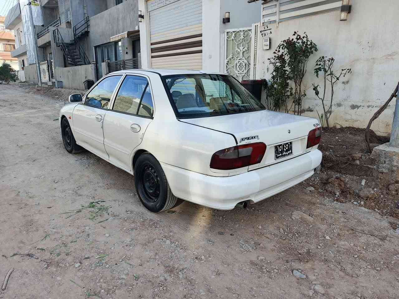 ﷽

پڕۆتۆن نمونە لەجوانی
مۆدێل 2004
گێڕ تۆماتیک
ئاڕم پلاستیک 
گێڕوو مەکینە لۆک بەشەرت تازە ڕۆنی گۆڕاوە
دووچام کارەبایە قوفڵ مەرەکەزی
چوار تایە تازە بۆبەستراوە
تاقمێ پلاکی تازەی بۆبەستراوە
تەقەوو ڕەقە بەشەرت
سعر 40 وەرەقەوو معامەلە
شوێن سلێمانی
ڕەقەم تەلەفوم ***********
