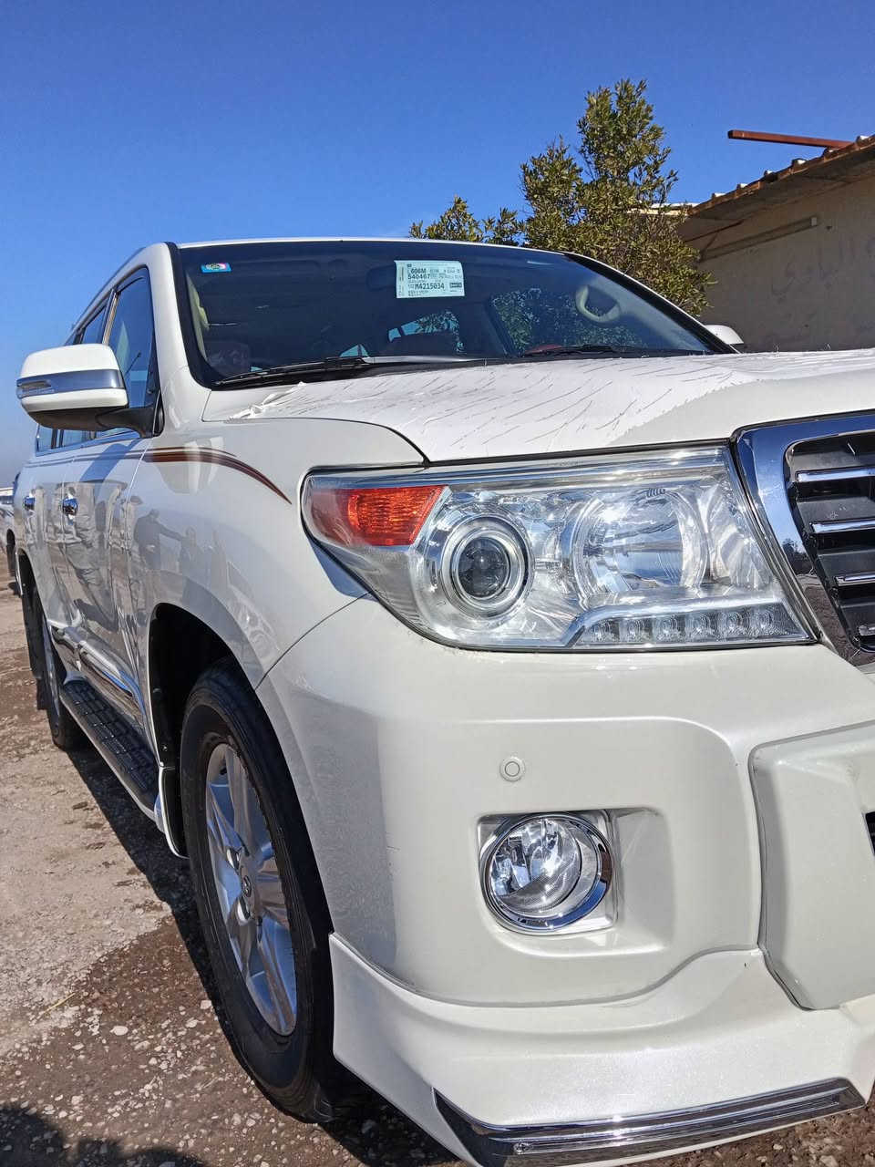 سلام عليكم للبيع لاندكروز 2015 ساز باب اول مكفولة كفالة عامة حتة دعاميات اسبير مانازل تخم تاير جديد صدر امامي خلفي عل شركة فابلون الشركة عل قمارة ماشية 57 حقيقي بدون تنزيل مال بيت العنوان ديالى ***********
