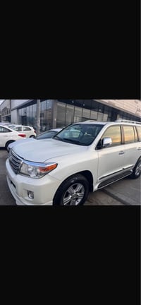 لاندكروز • ٢٠١٣ • ٨سلندر