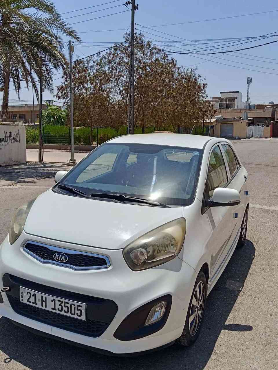 كيا بيكاتو موديل ٢٠١٤  . بي بطاقه بنزين .مابي ولا ضرار وصبغ. أريده ب١٠٥  ... اتصال على رقم ***********
