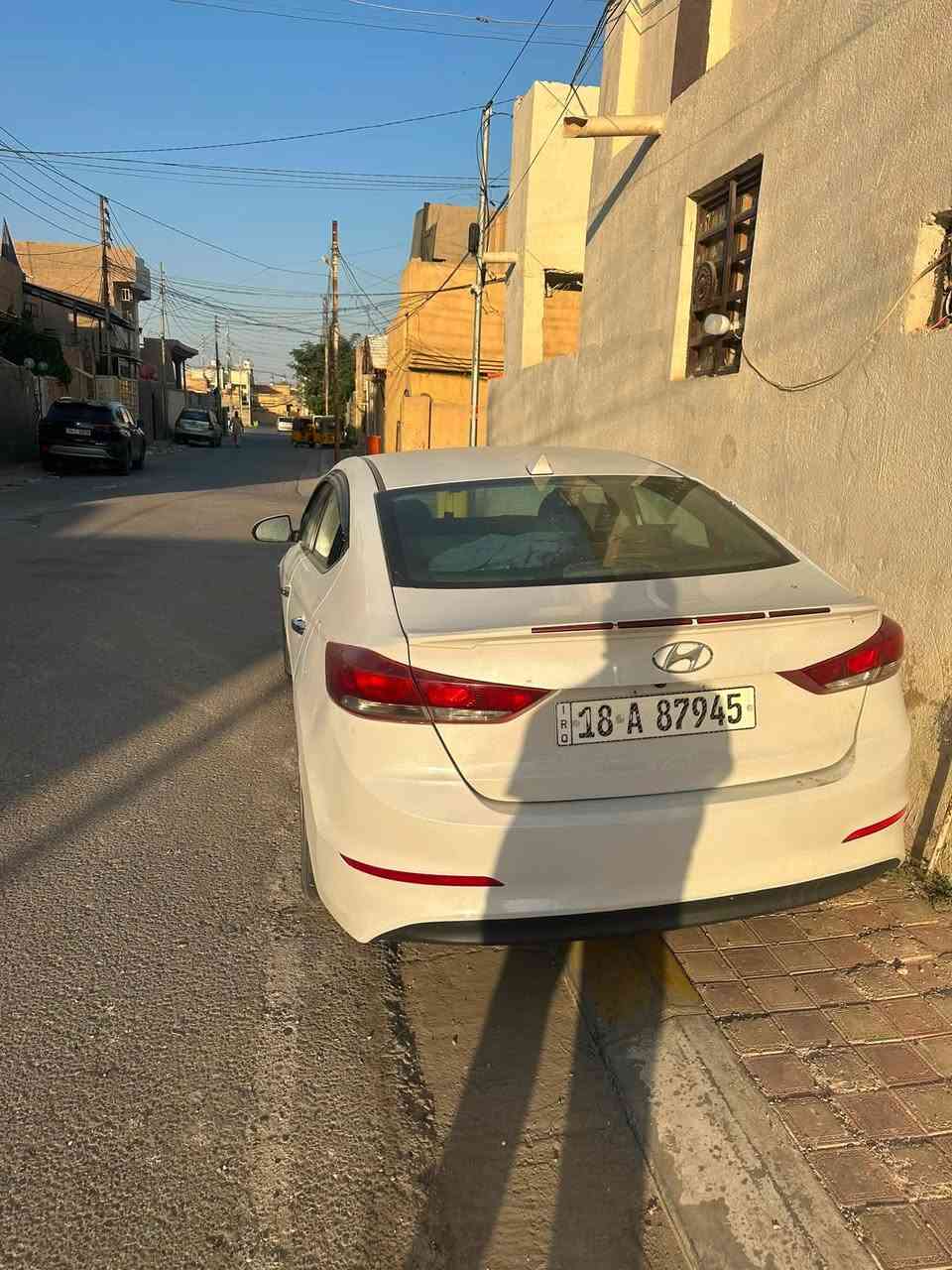 النترا ١٨ بسمي مكان كربلاء الحر جاهزه ما بيه نقص تدفئه تبريد ما ناقصه شي نضيفه وحلوه سعر ١١٥ وبيه مجال ببسيط رقم ***********
