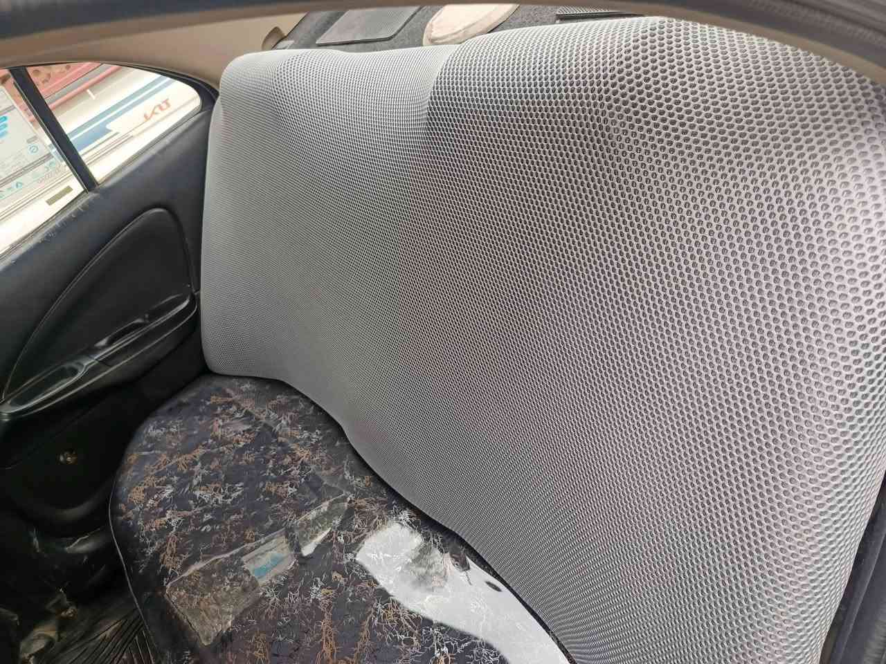 السلام عليكم نيسان سني اللبيع موديل 2005 السياره جاهزه ربع مذب عليها تخم تاير باتري صدر امامي خلفي محرك كير دوشمه جديد السعر 85 وبيها مجال رقم بغداد مكاني بغداد ابواغريب خرنابات الرقم ***********بس  جارده
