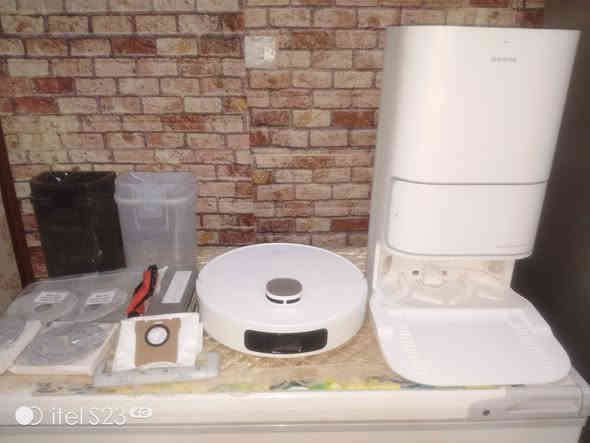 جهاز روبرت نوع دريم مستعمل بدون كارتون تنظيف ذاتي موديل L10 Ultra النظافة مثل الصورة وأكثر كامل مع كافة الملحقات جديدة غير مستعملة للبيع ب450الف ضمان أسبوع الجهاز داخل ادامة كاملة لمعلومات مراسلة الصفحة أو واتس اب برقم ***********
