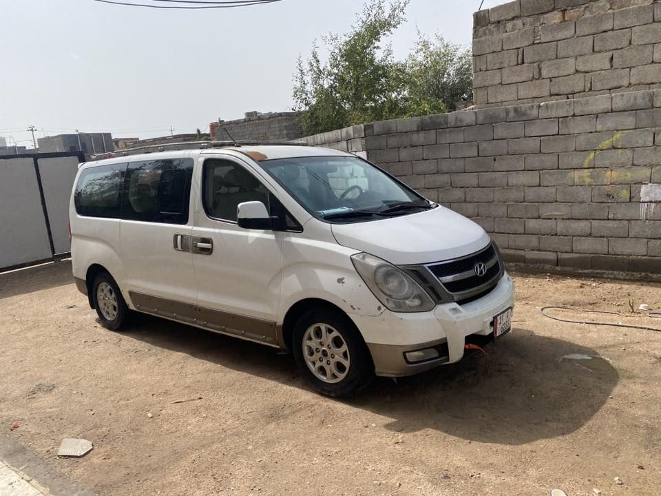 سلام عليكم
ستاركس موديل 12 للبيع 
مفتوح محور مسكر 
كير ومكينه مكفول دواخل 
بيه رصعات بل باب 
بيه خياس ب صندوق 
بيه رشات صبغ بدون ضربه 
السعر 140 وبيه مجال 
المكان بصره كرمه علي 
***********
