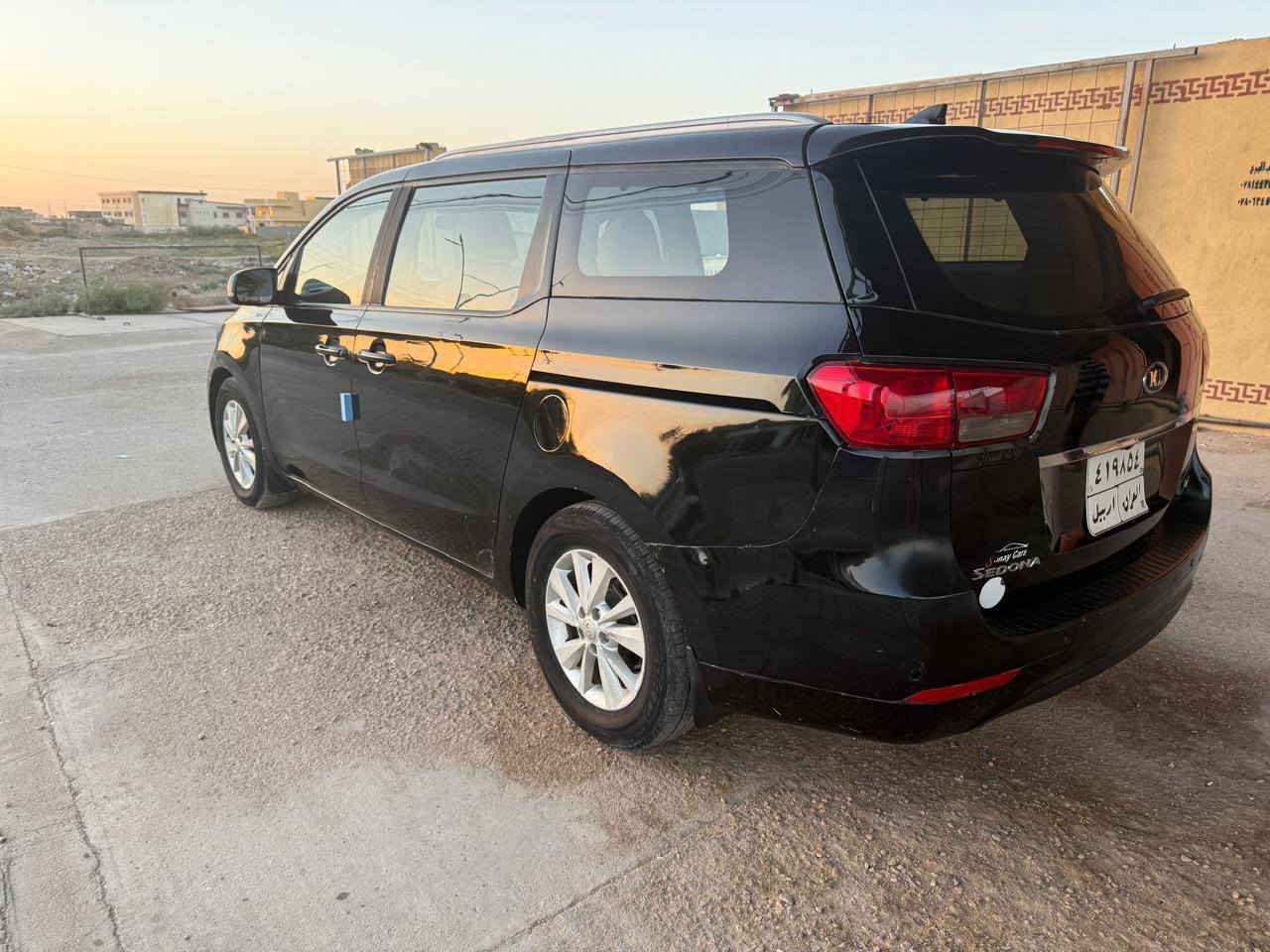 للبيع او مراوس
كيا سيدونا 2015 السياره نظيفه وجاهزه ماشيه 230 حادثهه جانبي بجم كبس 
ابواب كهرباء .. 7 راكب .. 
هيترات بالكشنات ..كشن السايق كهرباء 
السعر 155 
***********
