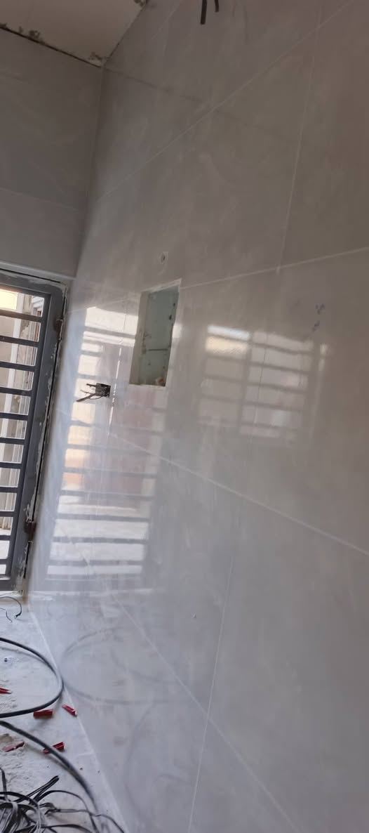 نشتغل شربت ارضيه جدران انسب اسعار شرط شغل درجه اوله 
هاذا رقمي موجود *********** بخدمتكم  وافق ادمن جزاك الله خير
