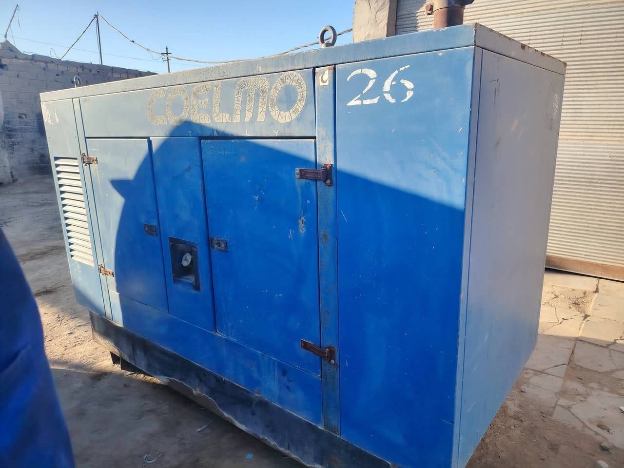 للبيع مولد بيركنز كاتم عنوان ناصريه سعر خاص***********
