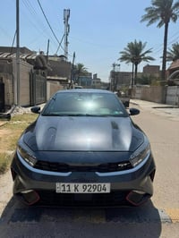 كيا فورتي ( جيتي لاين ) رقم بغداد الجديد باسمي  وارد امريكي  موديل 202...