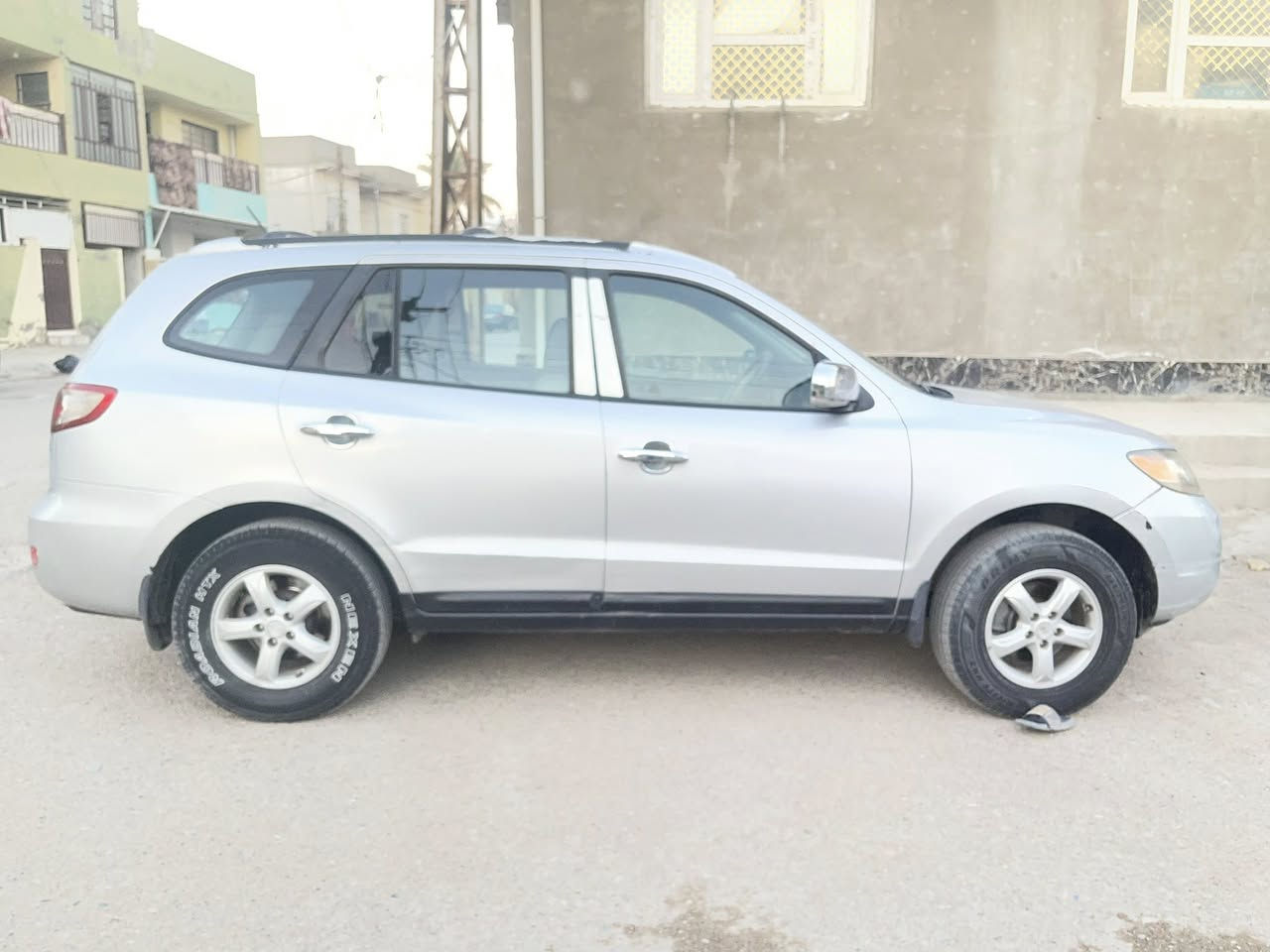 سنتافي  2007للبيع سيارة حلوه وناعمه السياره شرط بدون دواخل سوناره موجود بالمنشور مكان ديالي بعقوبة المركز ***********السعر110وبي مجال
