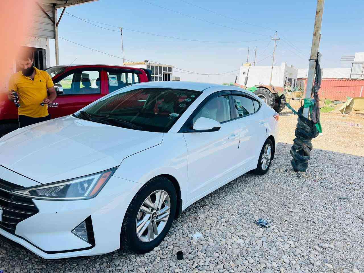 بسم الله الرحمن الرحيم
النترا موديل 2019وارد امريكي كلين نضافه كفاله عامه عدا دعاميات
محرك 2000 دوش
تحكم ستيرن
شاشه كامرا
العداد ١٣٥
سدر ٧٥ بل ١٠٠
محرك خير من الله ترايك وين ماتريد
العنوان واسط زبيديه 
للاستفسار اتصال ***********
