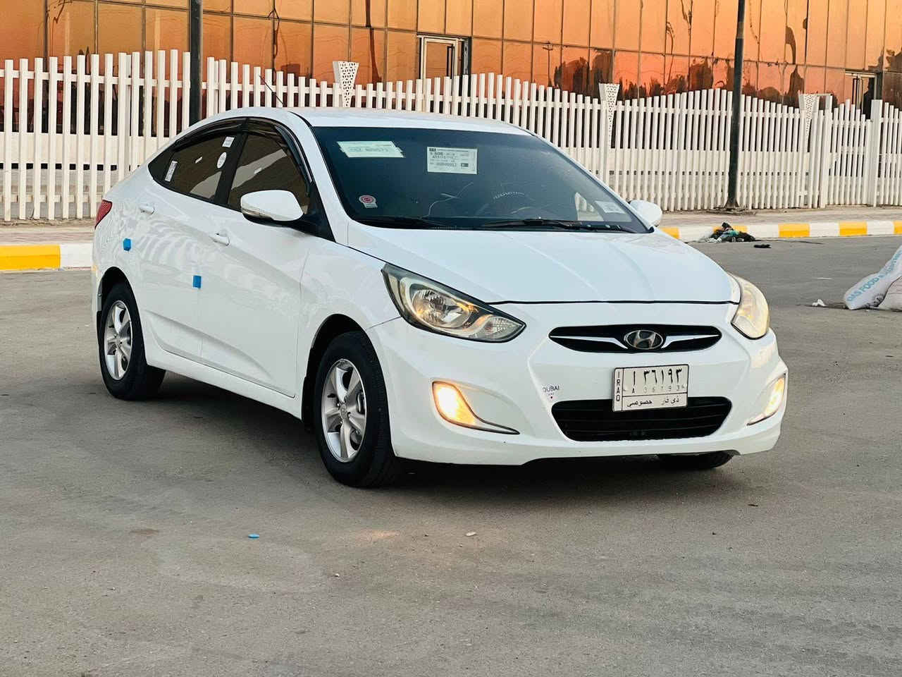 السلام عليكم
للبيع اكسنت 2014 خليجي مكفوله ما عده الدوس بيهن صبغ وبارد بالصندوك 
سنويه لل٢٦ سياره جديده وجاهزه محرك 1600 ما مفتوح
تخم تاير حدادة كله جديد

مكانها الناصرية مركز المدينة
السعر 88 وبيها مجال
*********** //***********
