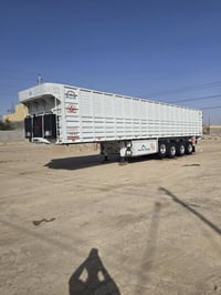 للبيع عربانه 4 محاور 07858579014