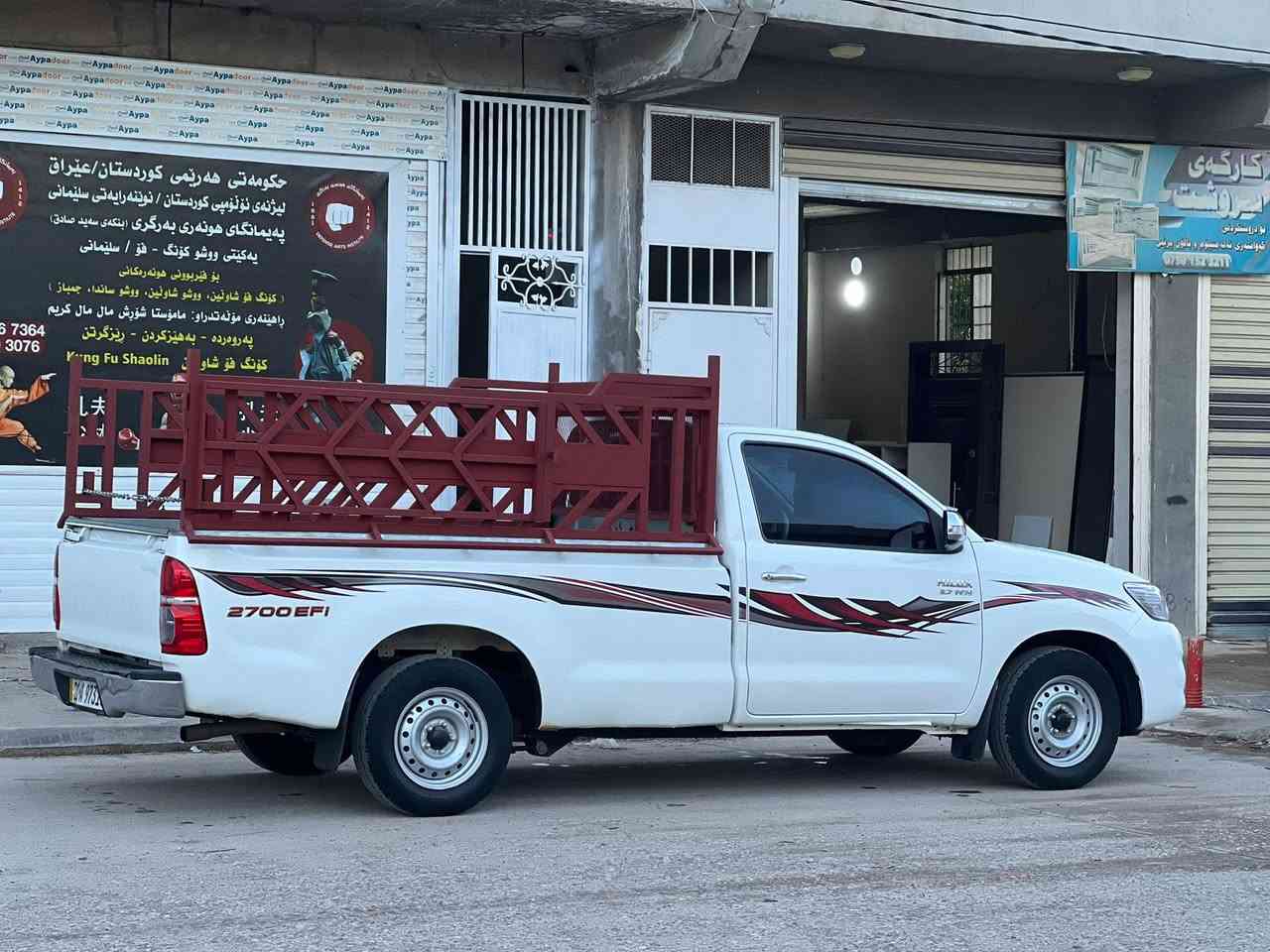 ٢٠١٤ شەریکەی جیهان
٢٦٠ روشتوە مەکینەی بێعەیبە بەشەرت نەکراوەتەوە 
سەنەوەی تازەیە تا ٢٠٢٨ 
گێرو مەکینەو ئەکسل بەشەرت 
 قەترە بۆیاخی نیە
لێدراوی نیە 
سەیارەکە ماڵی دۆستەو سەیارەیەکی زۆر جا ئیزە 
پەیوەندی بکەن 

***********
***********
