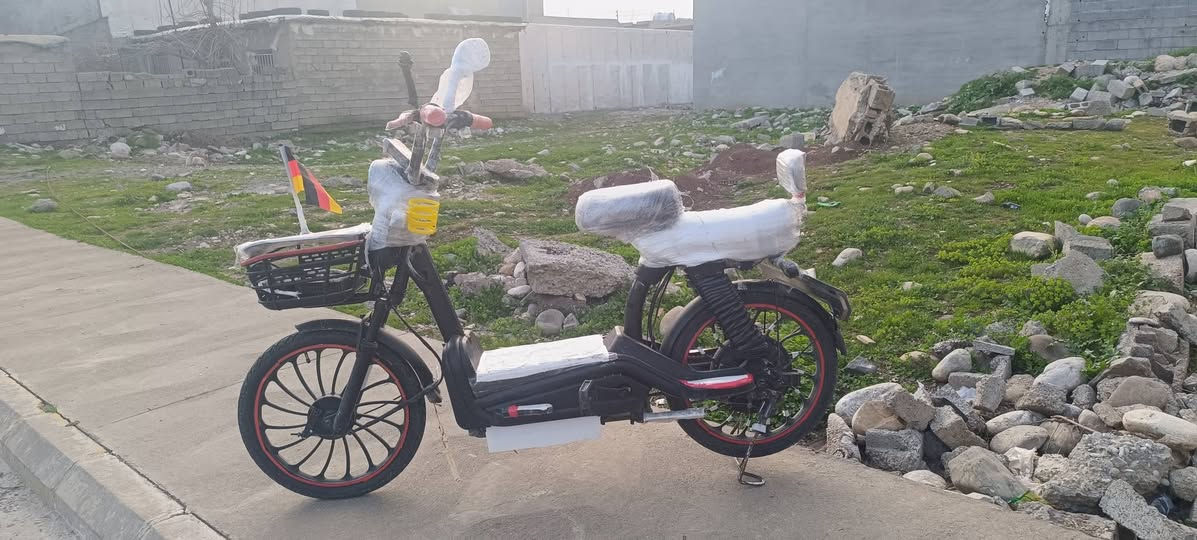 زئەودوماتۆڕە هەردوکی پێکەوە بۆفرۆشتن کەمێک دەسکاریان دەوێ ئاوادەیان فرۆشم هەردوکی 250هەزارناونیشان ژاراوە قەڵادزە ***********
