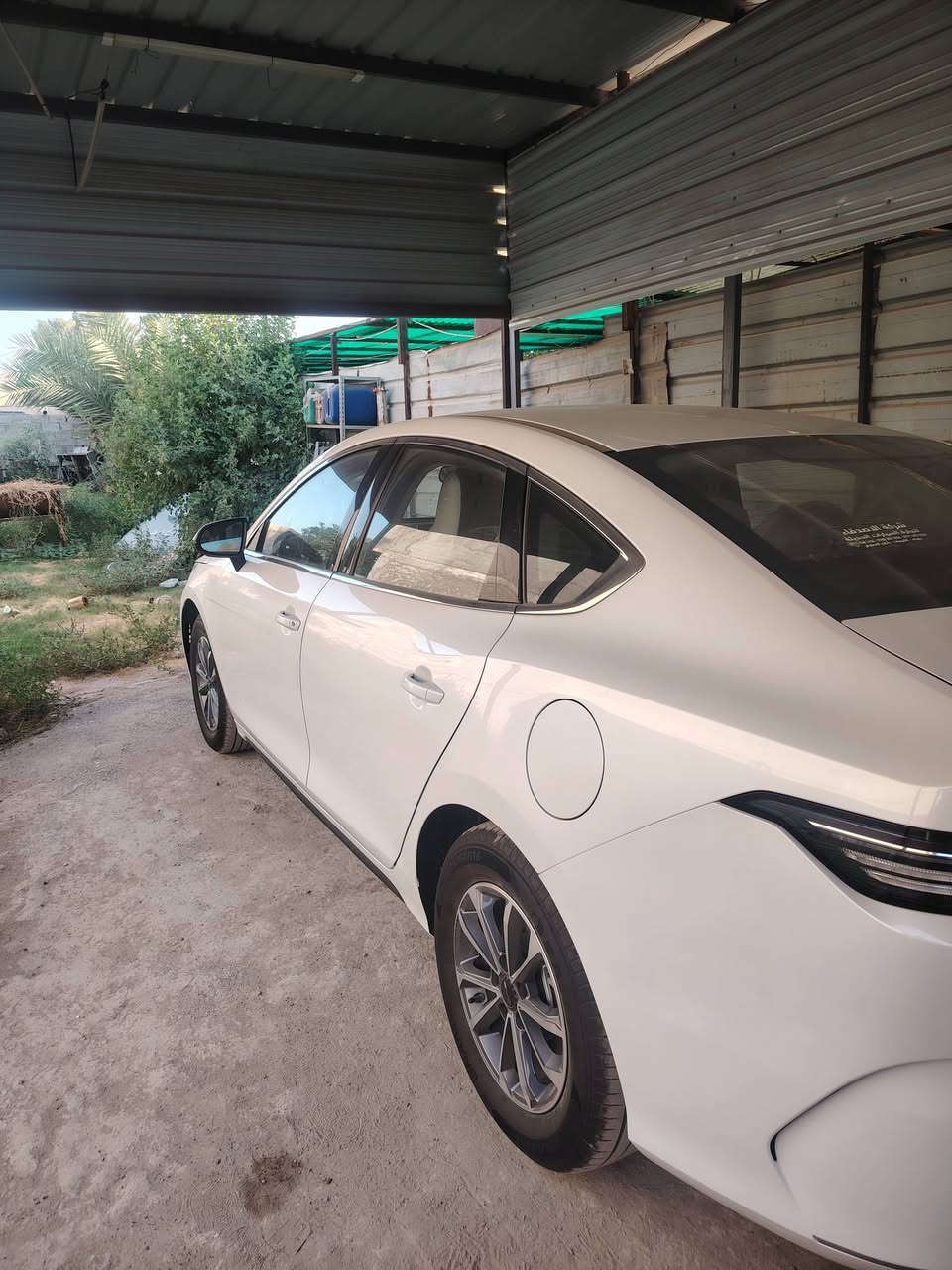 للبيع BYD دستروير 2025 السياره وضع الشركه ماشيه7 فول فتحه وباقي الموصفات معروفه العنوان الغزاليه السعر 300و20 هاتف ***********
