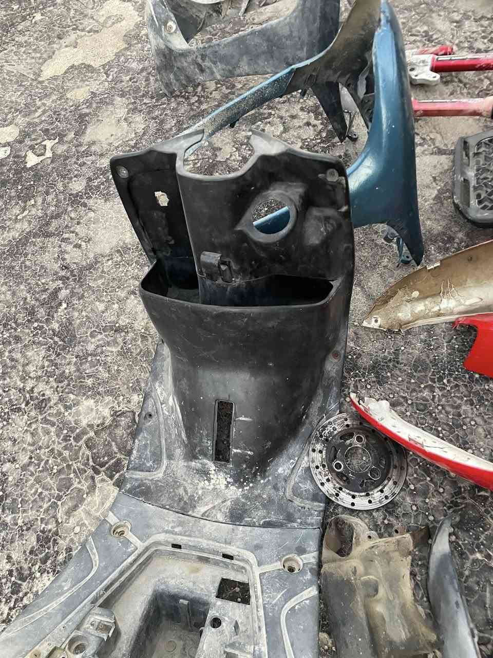 السلام عليكم غراض للبيع شلعه وحده ٦٠لا تعامل بس الماشه عوجه المكان جسر دياله جديد***********
