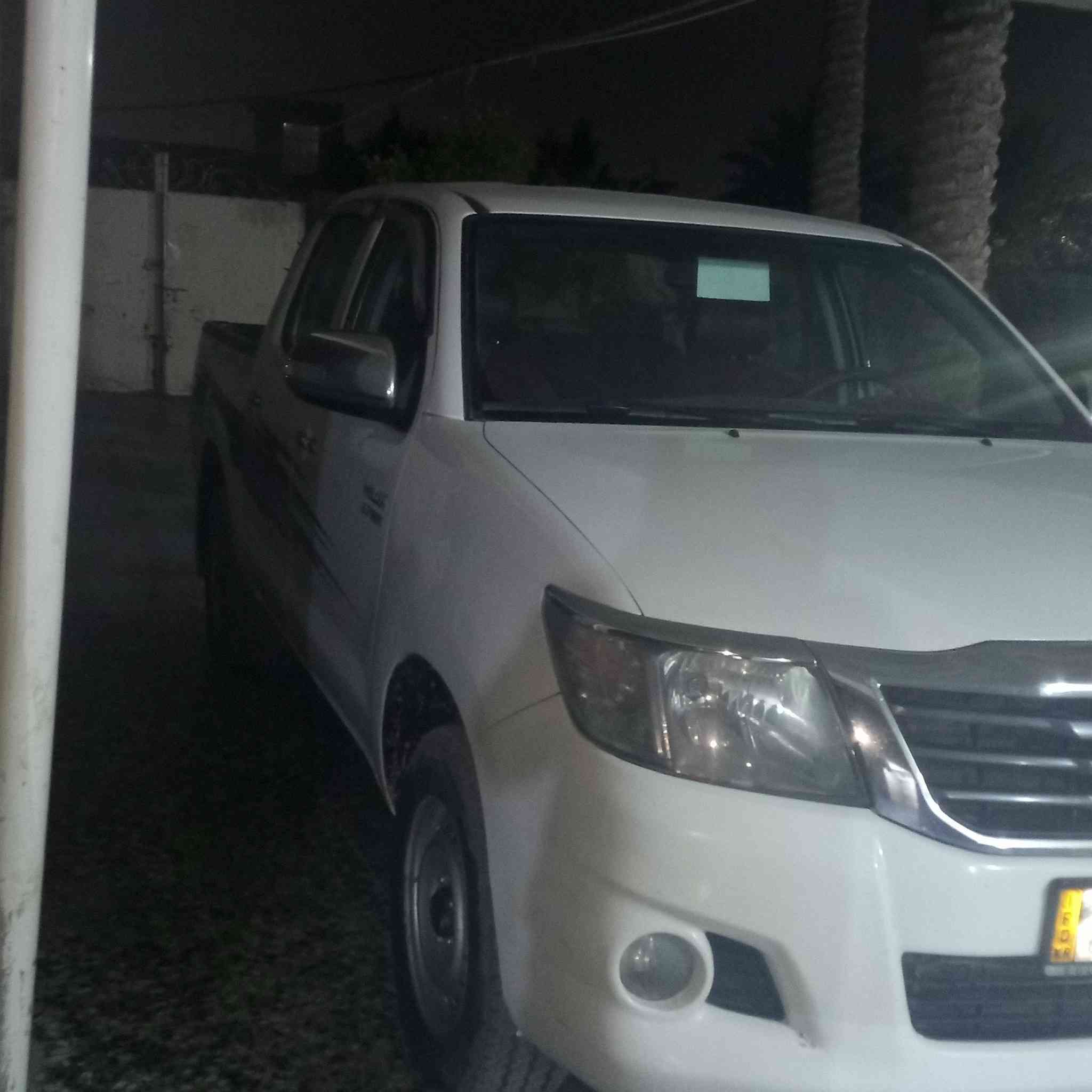 سلام عليكم  سياره للبيع  نضيفه مكفوله من كلشي موديل 2012 ببهه ملاحضات بصيطه رقم  سليمانيه تحويل مباشر ثانيه يوم سعر 190 بها مجال ترهم مراوس موديل 13 14 15 اوتوماتيك رقم الهاتف ***********
