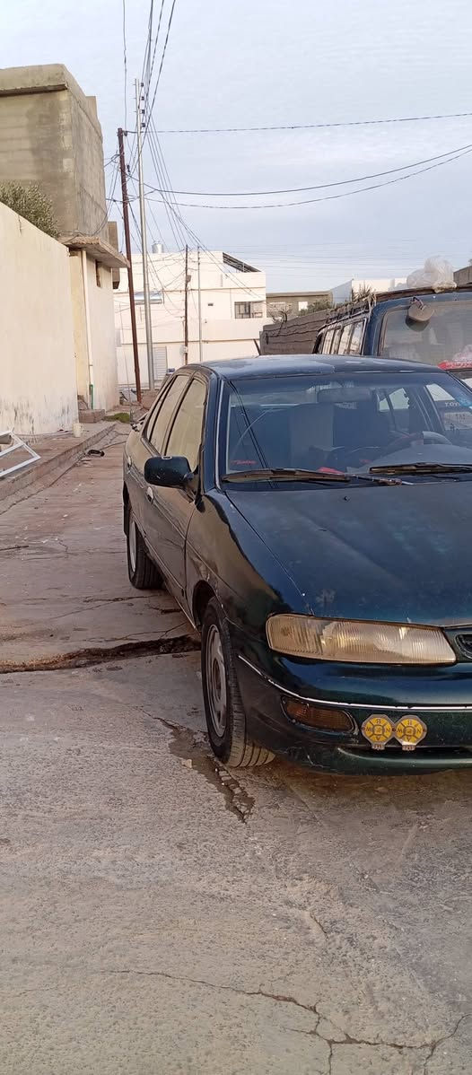 السلام عليكم
كيا سيڤيا موديل 1996 
رقم بغداد مداور ثاني يوم 
كير محرك مكفول صدر درايم شفتات جدد باتري جديد داينمو جديد تخم تاير لايتات زينون غرفتهه حلوه سعرهه 35مكاني كلار للستفسار ***********
