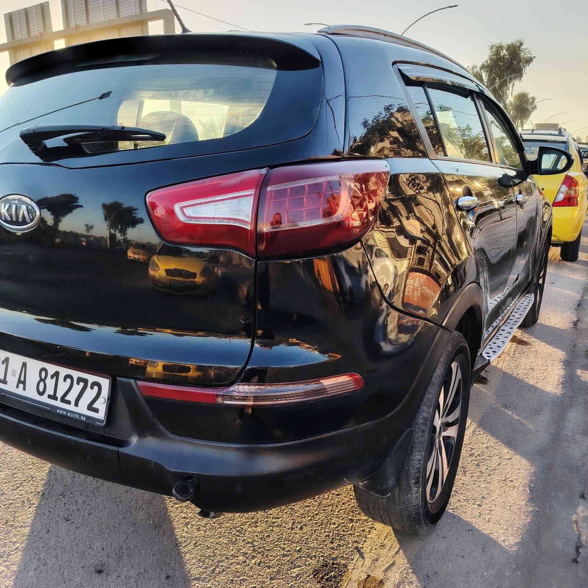 بلاش بلاش بسعر تكسي والله 
🔴سبورتج 2010 سنوية 2026
🔴رقم سليمانية شرط التحويل 
🔴مصبوغة عامة وبيها معجون 
🔴تاكية على صفحة بدون دواخل 
🔴رقم دولي سليمانية 
🔴مابيها كابون بانزين ❎⛽
🔴محرك 20دوش شرط وكير شرط 
🔴السعر 97 نقداً بدون فقد بدون مراوس 
📠📞 ***********
📠📞 *********** 
✅السيارة موجودة موصل الجانب الايمن
