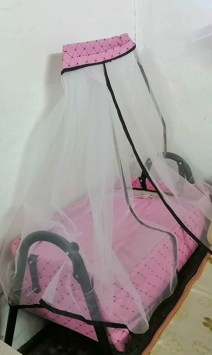 للبيع مستخدم فقط اسبوع السعر ٣٥ وبيه مجال
***********
