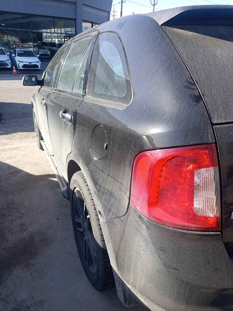 فۆرد ایدج ‌2011 بێ سبخ   غاز ئیتالی و بنزین   زۆرخاوێن   تودو تۆڵ   بسمە و شخاڵ    رقەم و هەزەی نوێ  ***********   ناو نیشان   اربیل   115 $ ورقە دولار
