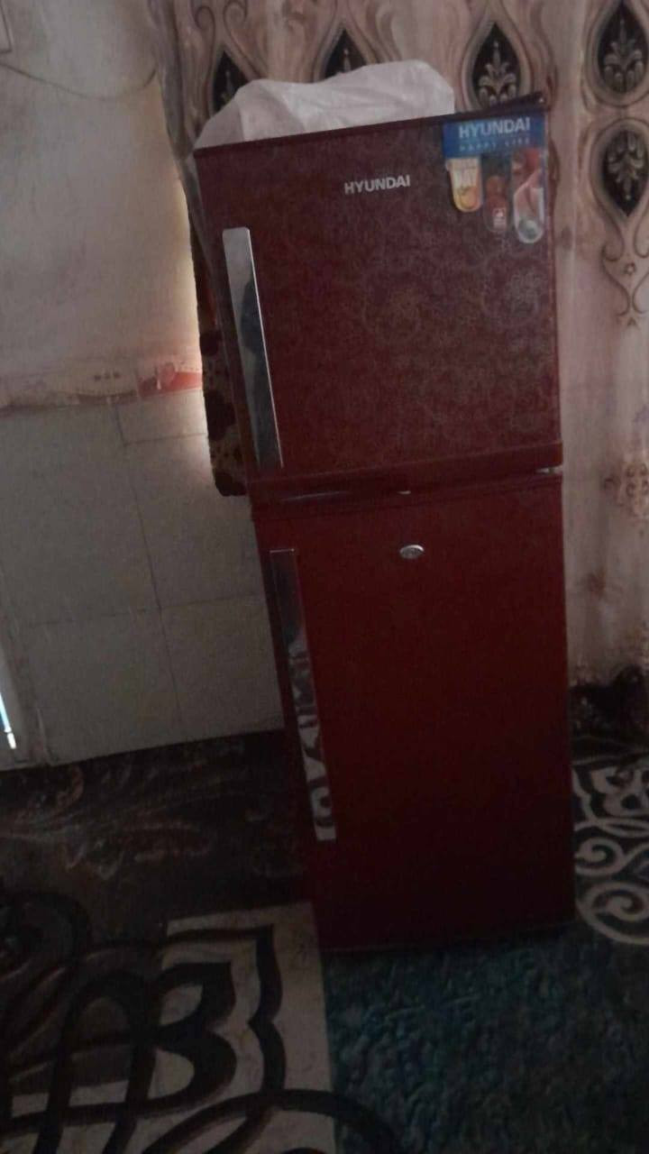 ثلاجات عدد اثنين المارونيه حجم 8 قدم النضافه 85 بل الميه على الشرط تجي تفحص فول تجميد فوك وجوه والثانيه اكبر حجم بس الجوه تبريدها ضعيف والفوك فول تجميد عل الفحص قيم بمايرضي الله وحمل العنوان النجف حي العسكري شارع السبيس خلف كازينو ابويوسف الاتصال واتساب ***********
