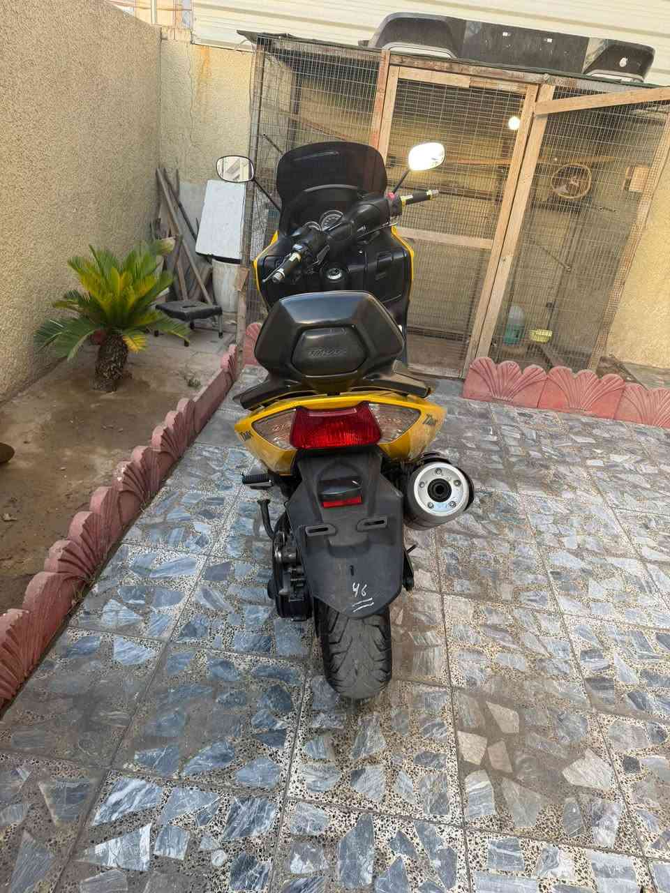 T max 2011
كفاله ماشيه 40 ألف 
الدراجه خير من الله وكامله
السعر 34 وبيهه مجال 
بغداد للاستفسار ***********
