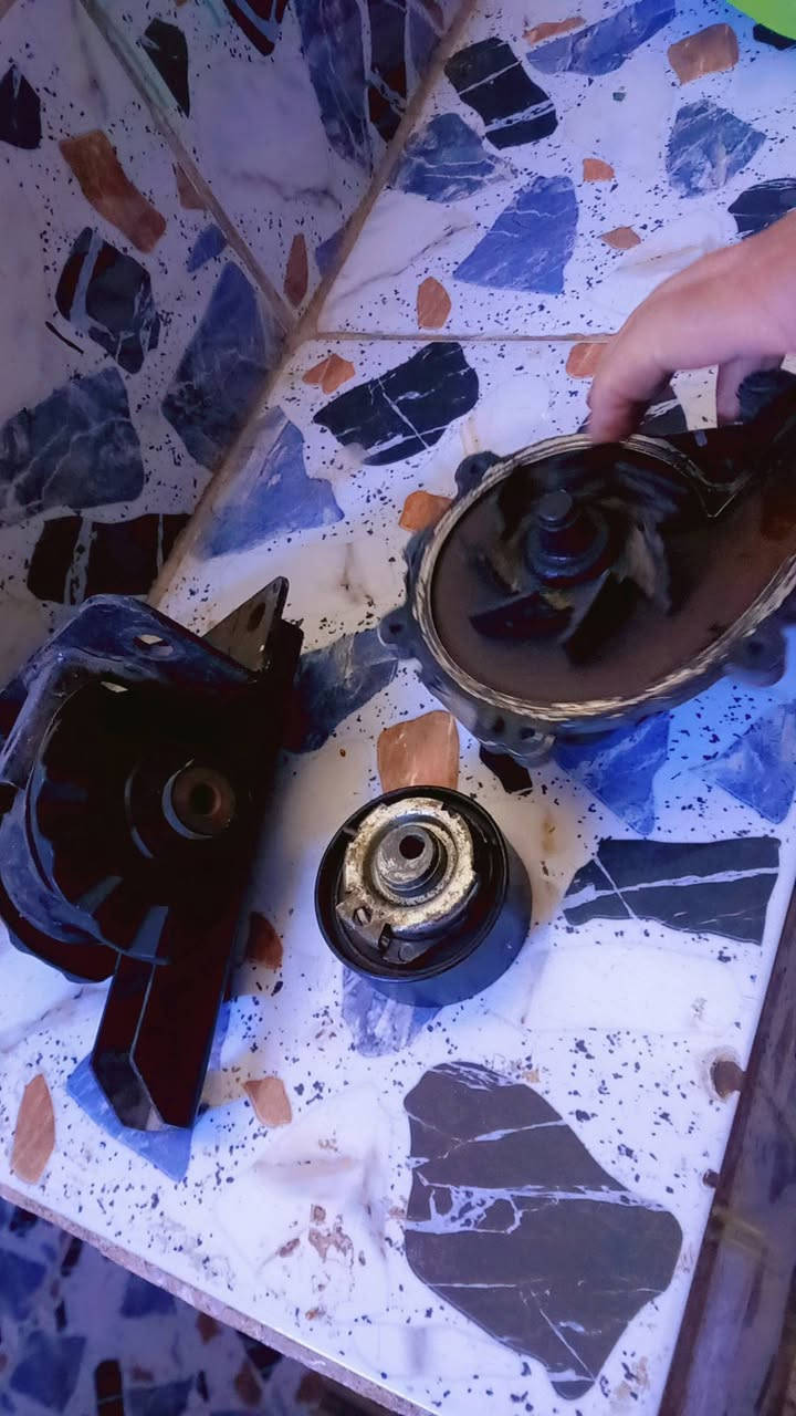 دجه محرك خلفي تيكو ٢٠١٢ غير مستعمله مع واتر بم نظيف جدا السعر ٤٠ الف الاتصال ***********
